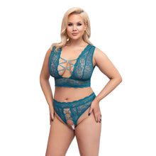Load image into Gallery viewer, Cottelli Curves Bralette and Crotchless Thong Set
