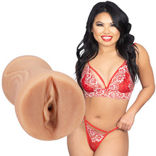 Load image into Gallery viewer, Signature Strokers Cindy Starfall Pocket Pussy