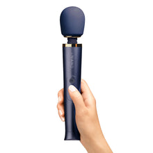 Load image into Gallery viewer, Le Wand Petite Rechargeable Vibrating Wand Massager