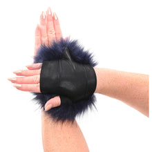 Load image into Gallery viewer, SportSheets Cougar Spiked Sensory Glove
