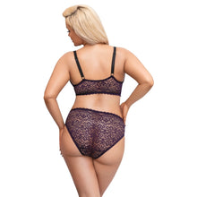 Load image into Gallery viewer, Cottelli Curves Delicate Lace Bralette And Briefs
